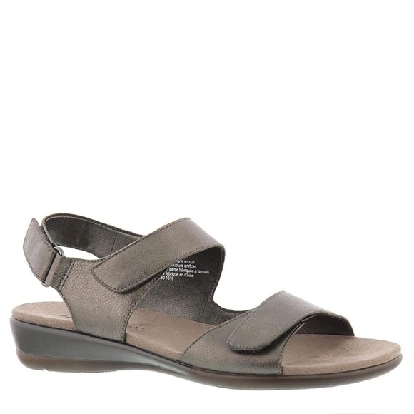 Easy Spirit Shoes - Easy Spirit Womens Hartwell Pewter Leather Slingback Wedge Sandals Shoes Narrow